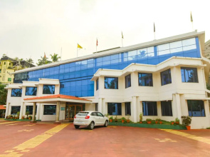OYO 28567 Krishna Holiday Village