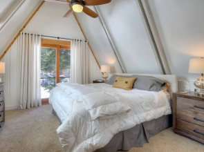 Alpine View Luxury Cabin