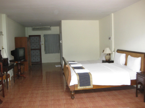 Phuket Naithon Resort