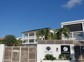 B&B Curacao nv
