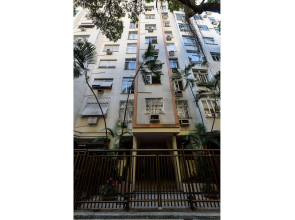 2qtos A 300m Da Praia De Copacabana | Lm 82/1001