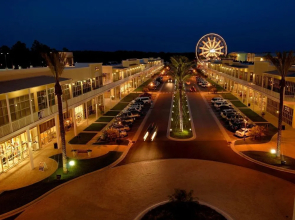 The Wharf by Youngs Suncoast