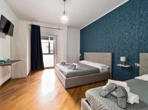 Dante 138 Class Rooms & Apartments