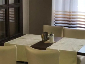 Hotel ELMA