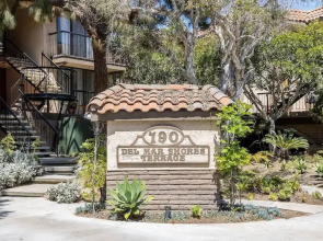 Ocean Facing Condo in Solana