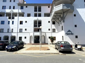 Vilamoura Central 7 With Pool by Homing