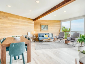 Sunset Cove by Avantstay Beachfront w/ Balcony!