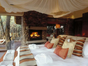 Sanctuary Makanyane Safari Lodge