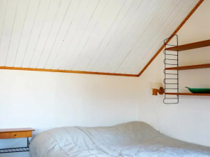4 Person Holiday Home in Hamburgsund