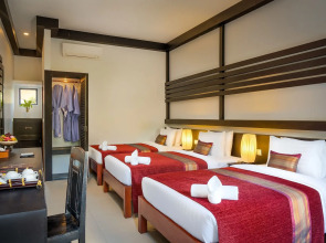 Reveal Courtyard in Reveal Angkor