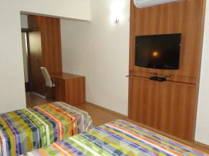 Yener Hotel