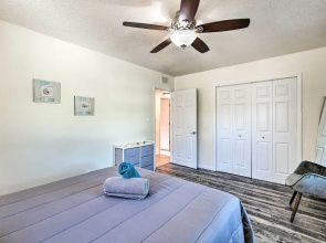 6 Mi to Beach: Bradenton Home w/ Pool & Yard