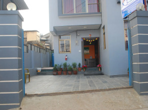3 Boys Apartment & Guesthouse