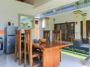 Tarisa Guest House