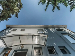 Caesar Apartments And Rooms