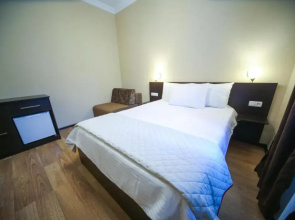 Guesthouse Four Seasons