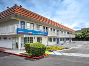 Motel 6 Vacaville, CA