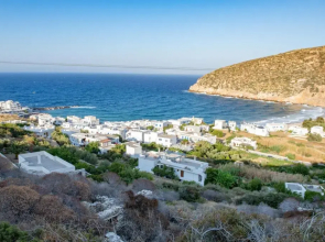 STUDIO MAIRA seafront in to the blue