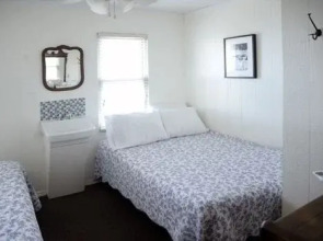 Houser's Hotel