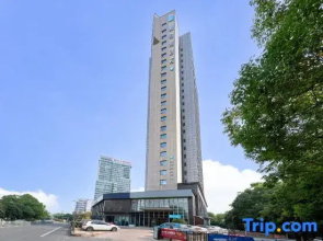 i Electronic Sports Hotel (Hefei Huaihe Road Pedestrian Street City Government Square)