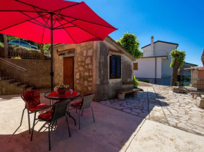 Stunning Apartment in Brsec With 1 Bedrooms and Wifi