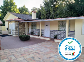 Metro Vilar Suites & Villas