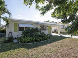 Mango House Immaculate 3 BDR in Boynton Beach!