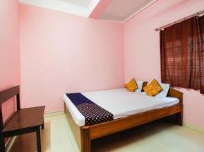 SPOT ON 63596 Lovely Guest House