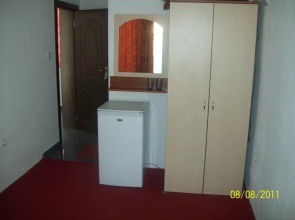 Guest House Dora