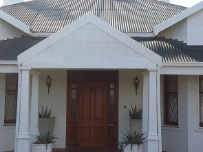 44 Memorial Manor