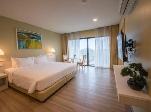 Porestva Hotel Sriracha