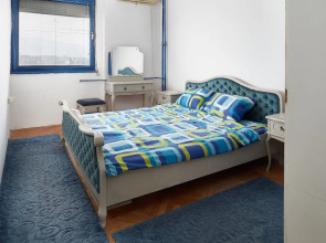 Fuzzbubble Rooms