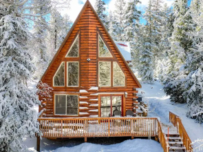 Hike, Bike & Ski: Duck Creek Village A-frame!