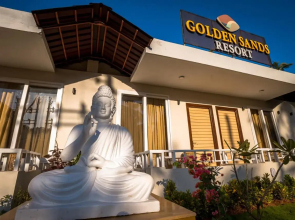 Golden Sands Resort