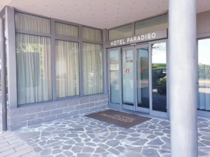 Hotel Paradiso
