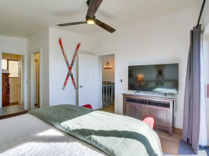 Colorful Running Springs Cabin w/ Incredible Views