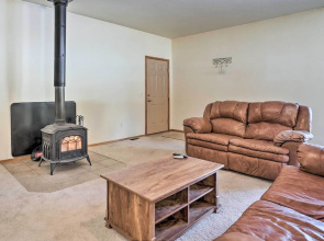 Quiet Newcastle Apartment w/ Step-free Access