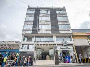 Ayenda 1910 Gold Plaza