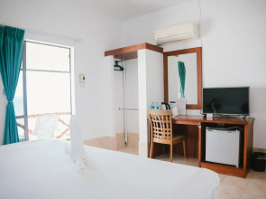 Mam Kai Bae Beach Resort