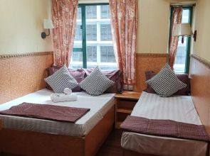 Reliance Inn Guest House