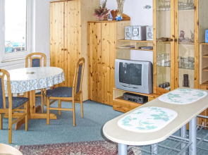 Beautiful Apartment in Insel Poel With 2 Bedrooms