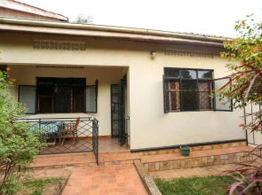 Immaculate 2-bedroom Cottage in Kampala