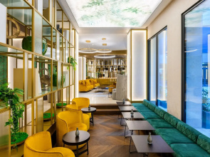 Emerald Downtown Suites