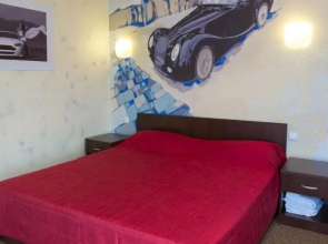Hotel Garazh