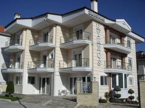 Kyknos De Luxe Hotel