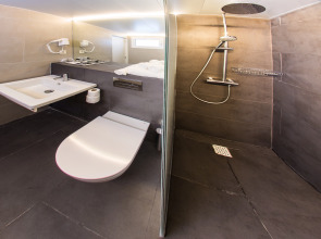 Ebano Hotel Apartments & Spa