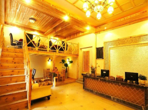 Emeishan Xinyaju Hotel