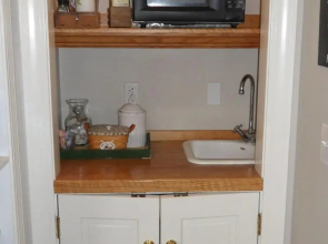 Windsome Bed & Breakfast