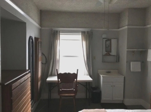 Hotel 2TwentyOne - Hostel