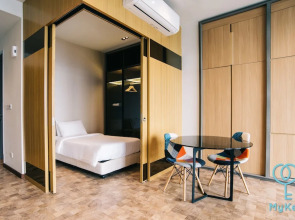 Expressionz Professional Suites by MyKey